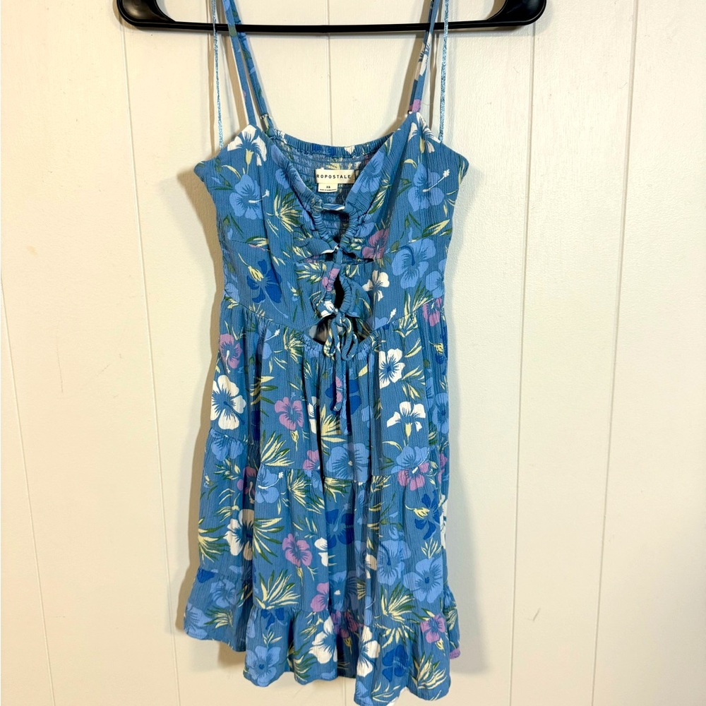 XS Aeropostale Tank Floral Cutouts